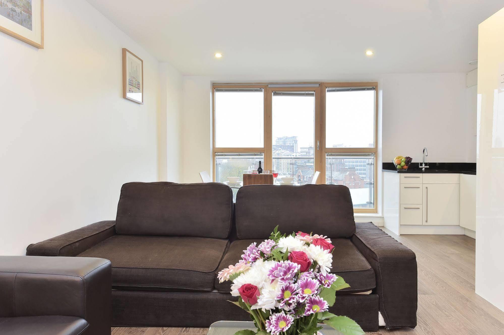 Beautiful 4-bedroom Flat In Bridge/borough! Apartamento *